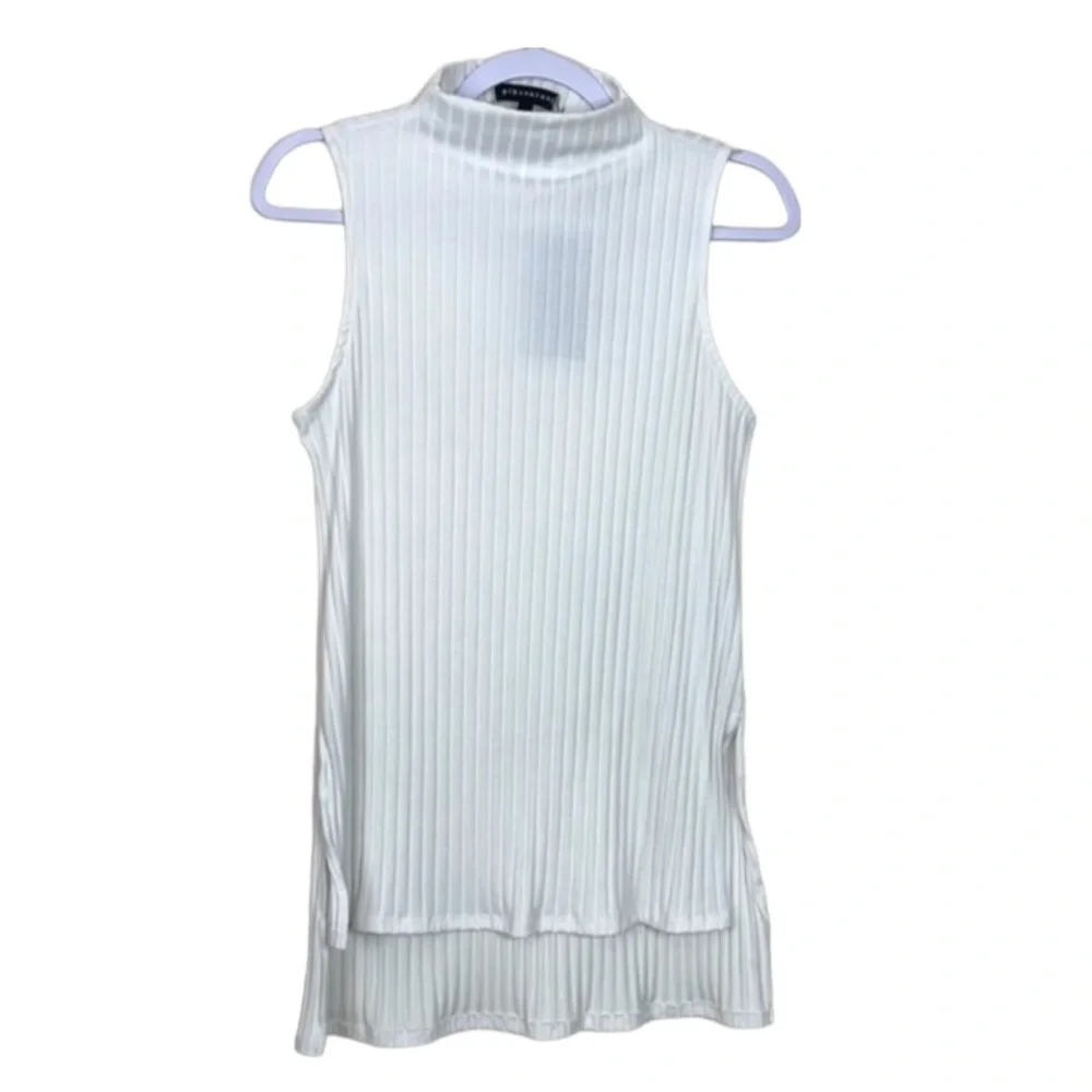 GIBSONLOOK Off White Ribbed Mock Neck Top NWT Size Medium - Picture 1 of 6